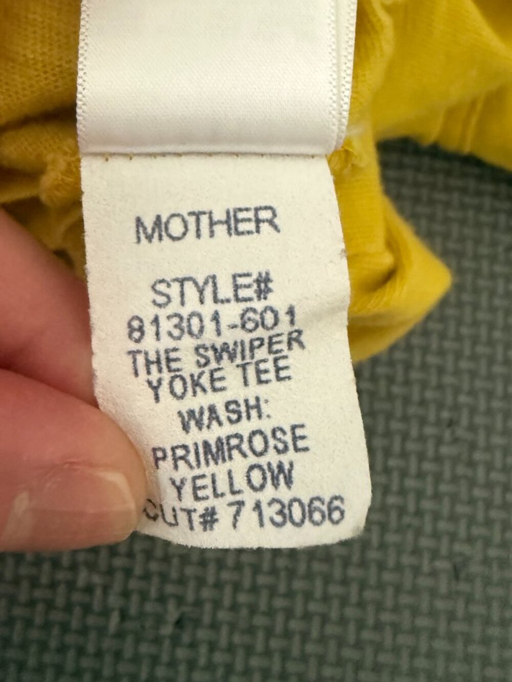 MOTHER "The Snipper" Tee – Primrose Wash – M- Honeybutter Yellow/Cream - Picture 7 of 12
